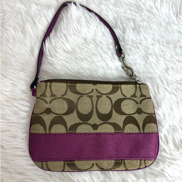 COACH Burgundy Brown Signature Canvas Wristlet - Picture 1 of 6